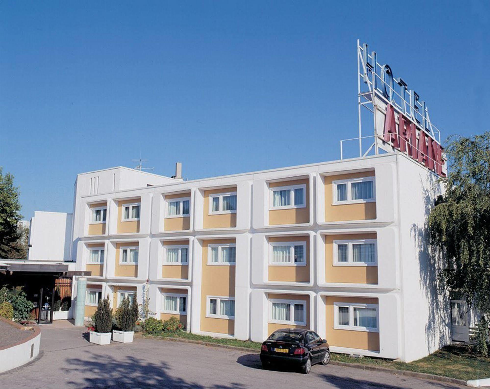 Ibis Styles Nancy Laxou Hotel Exterior photo